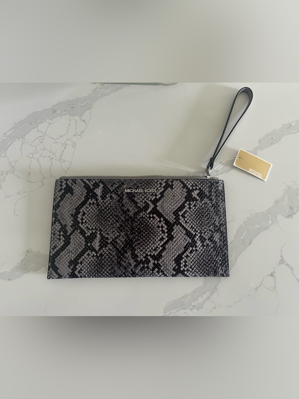 BNWT Michael Kors Large Zip Clutch Snakeskin Print Python Leather Wristlet